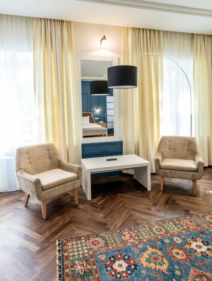 Hotel Gradska Cetinje Ngoại thất bức ảnh