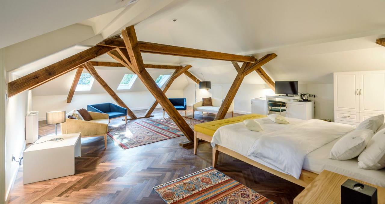 Hotel Gradska Cetinje Ngoại thất bức ảnh